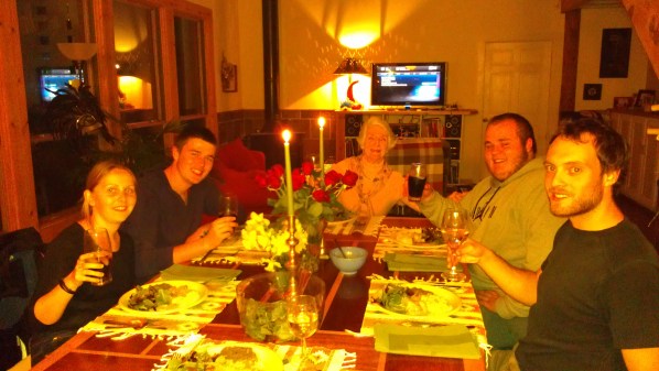 International Wwoofers sharing dinner.